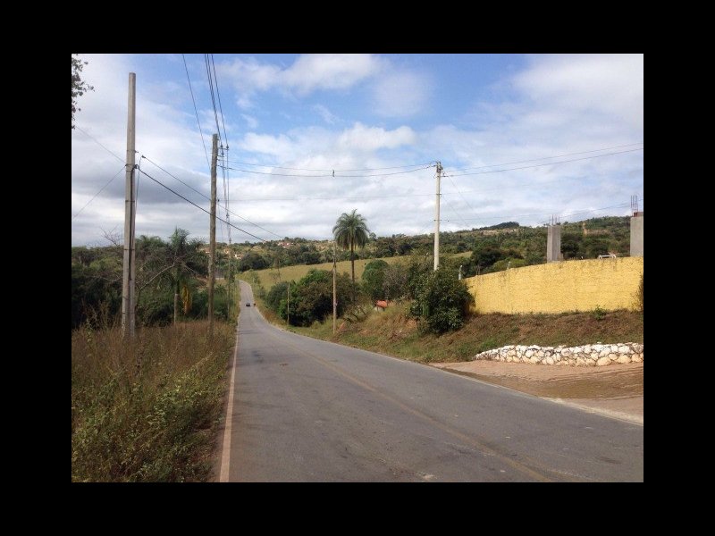 Terreno à venda Centro com 3500m² e 1 quarto por R$ 100.000 - 1309186521-fazendinha-entrada.jpg