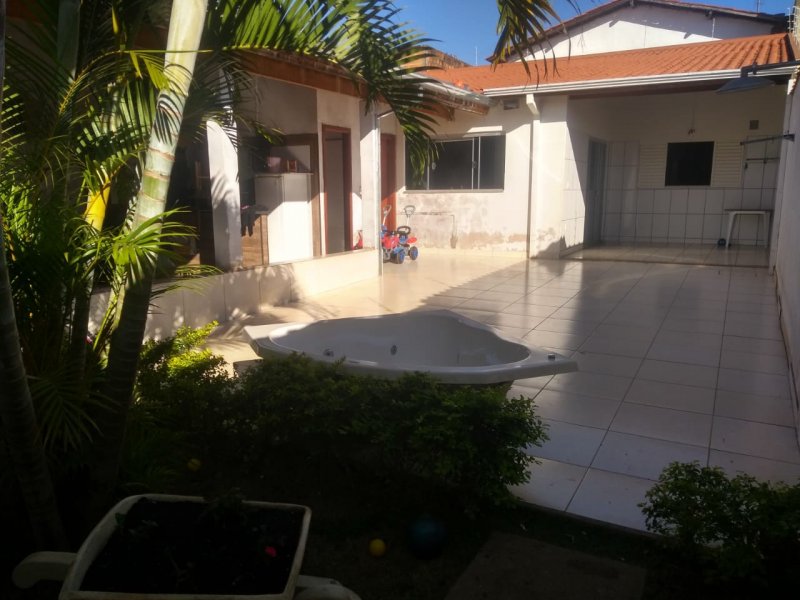 Casa à venda Residencial Ana Dorothea com 200m² e 2 quartos por R$ 30.000 - 583268793-img-20201001-wa0071.jpg