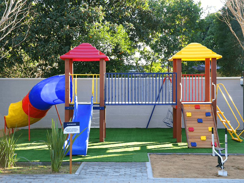 Apartamento à venda Centro com 84m² e 2 quartos por R$ 260.000 - 465461283-playground.png