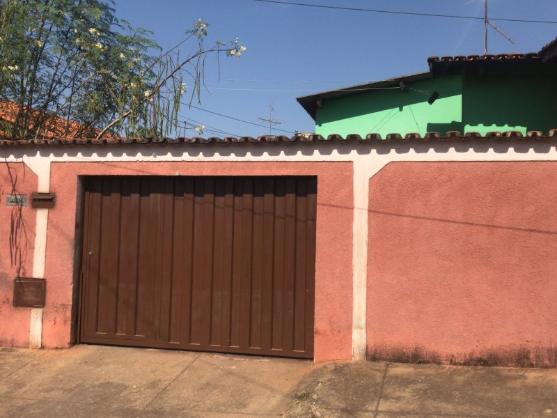 Casa à venda Loteamento Grande Retiro com 360m² e 4 quartos por R$ 220.000 - 1824729039-99f0d074-7ced-47aa-b9d3-03662f4c8b7e.jpeg