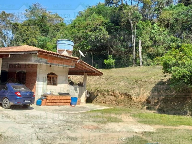 imóvel com 1750m² - Cururuquara - Santana de Parnaiba