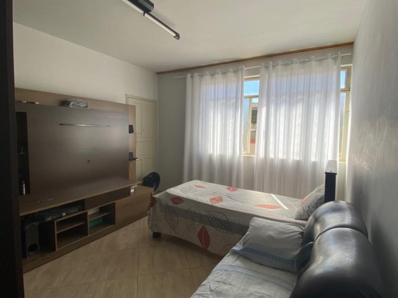 imóvel com 139m² - Centro - Muriae