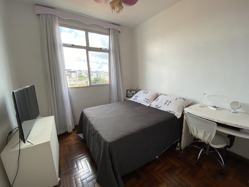 imóvel com 255m² - Padre Eustáquio - Belo Horizonte