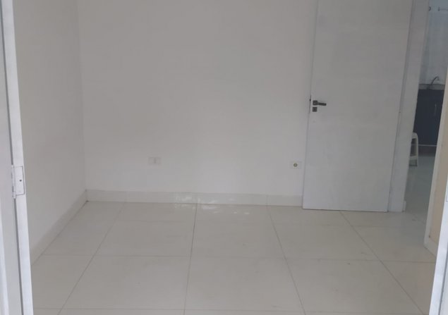 imóvel com 1728m²