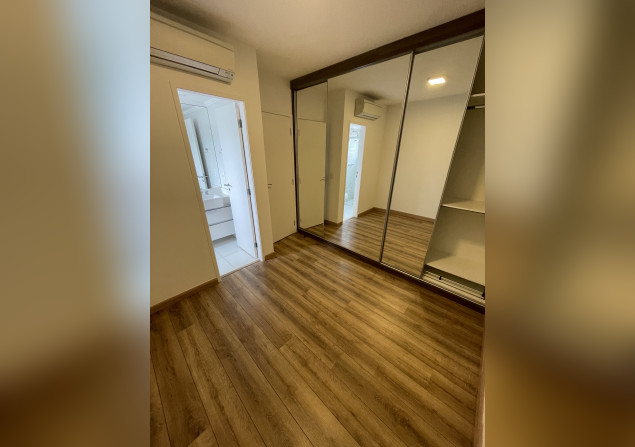 imóvel com 93m²