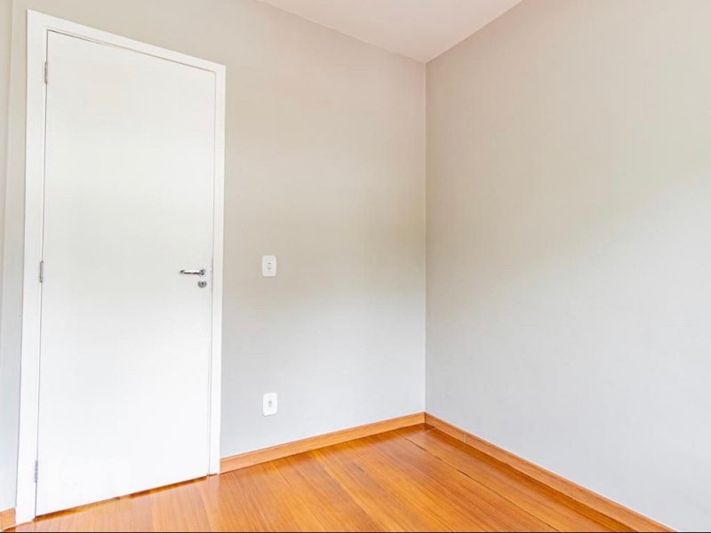 imóvel com 61m² - Pinheirinho - Curitiba