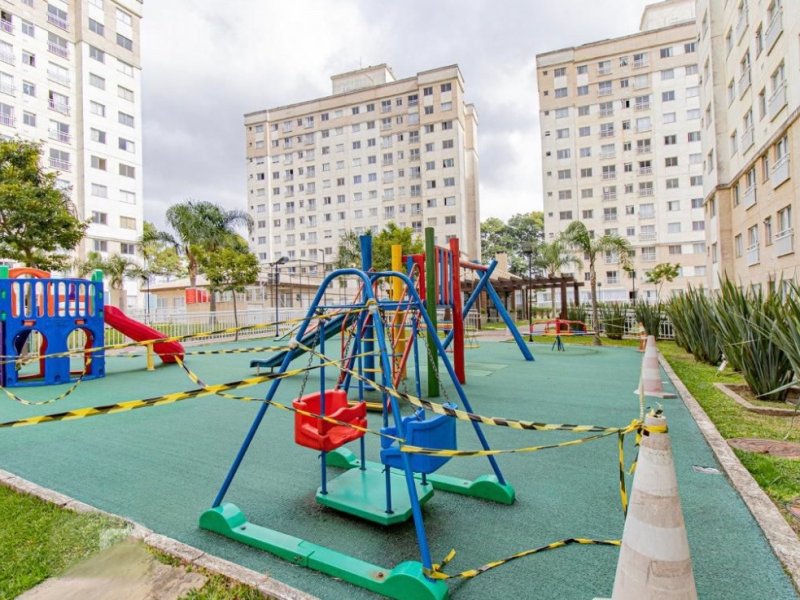 imóvel com 61m² - Pinheirinho - Curitiba