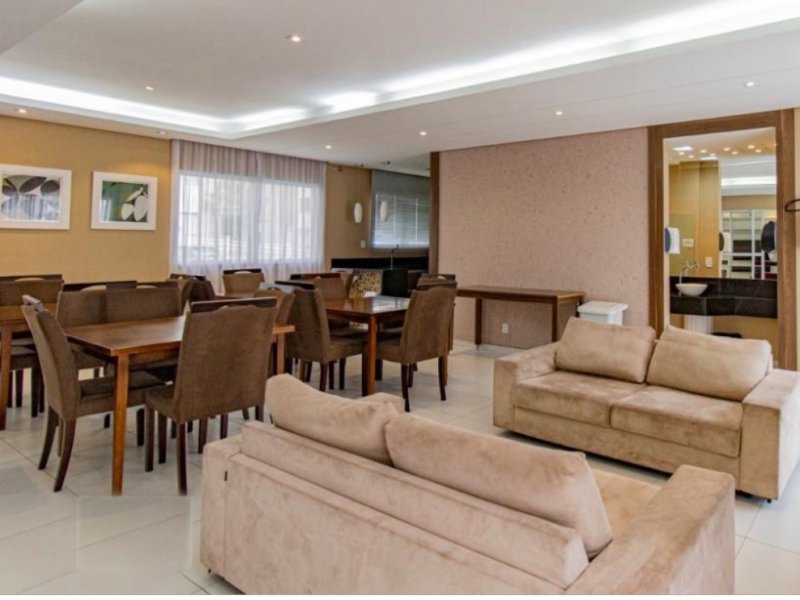 imóvel com 61m² - Pinheirinho - Curitiba