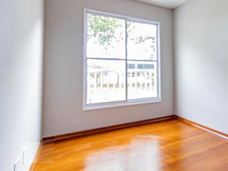 imóvel com 61m² - Pinheirinho - Curitiba