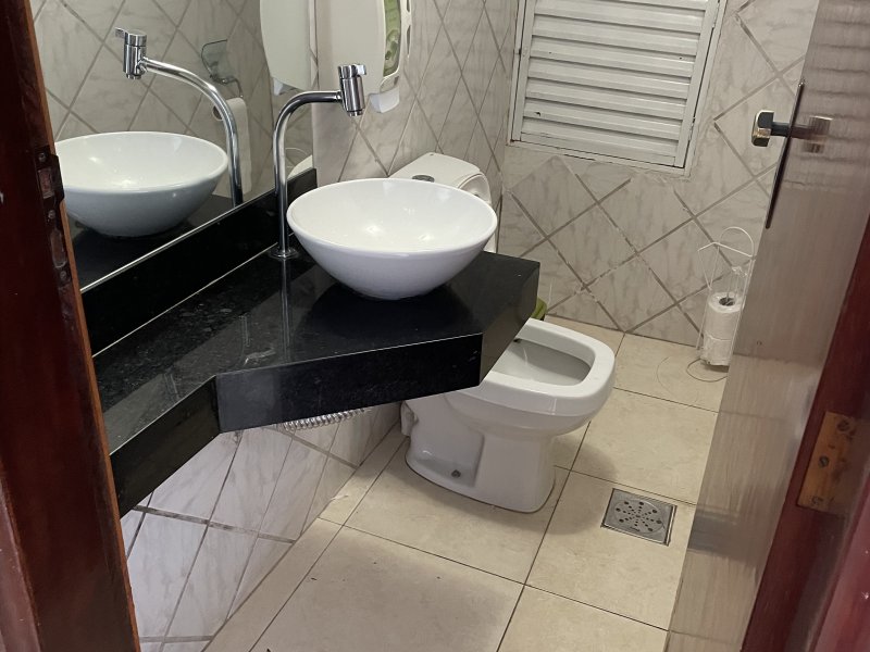 Comercial à venda Setor Leste Vila Nova com 303m² e 1 quarto por R$ 1.550.000 - 1810264936-693a7af2-e58c-44ac-b344-2f1e88349d80.jpeg