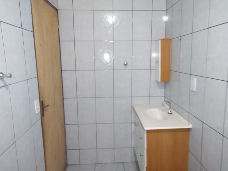 Casa à venda Jardim Helian com 200m² e 4 quartos por R$ 419.000 - 126496470-img-20211115-wa0040.jpg