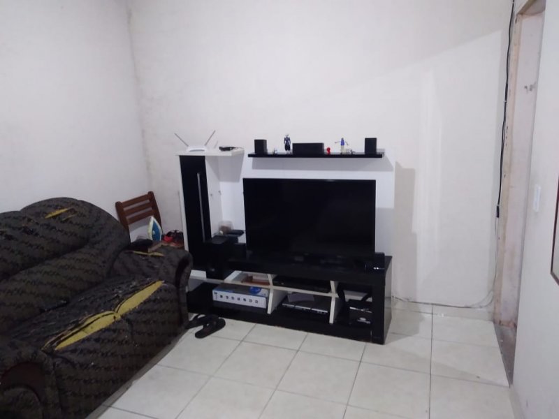 Casa à venda Jardim Helian com 200m² e 4 quartos por R$ 419.000 - 198451199-img-20211115-wa0036.jpg