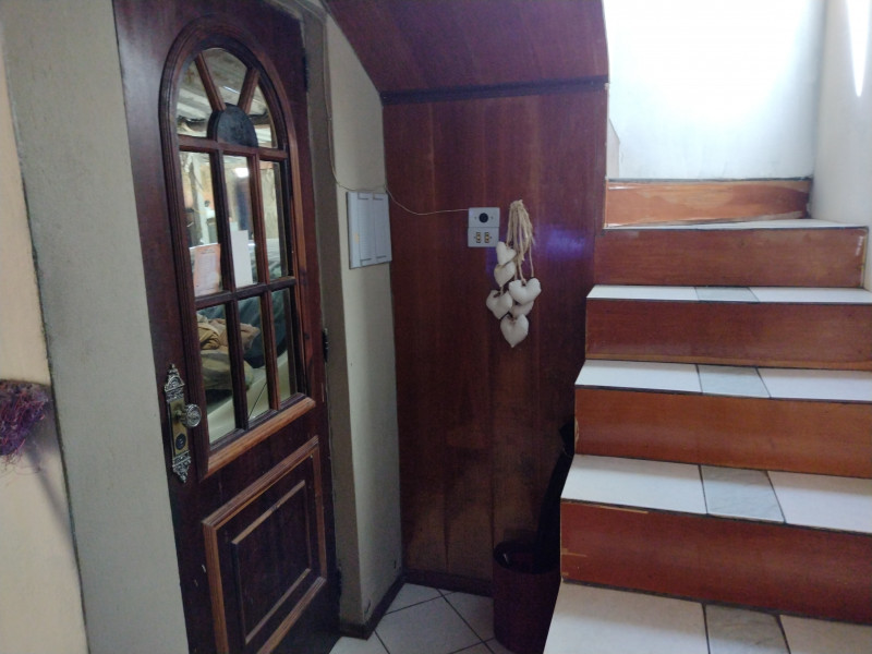 Casa à venda Vila São Roque com 90m² e 2 quartos por R$ 210.000 - 877599630-img-20220715-115031392.jpg