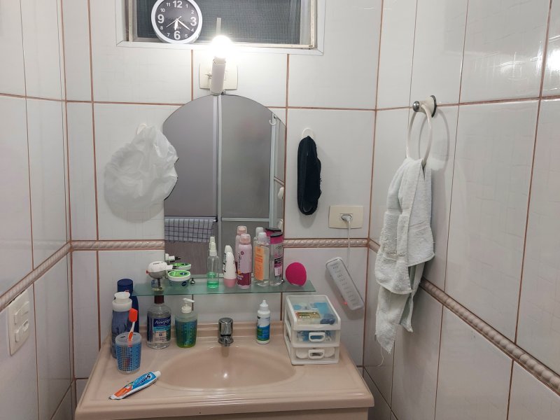 Casa à venda IAPI com 240m² e 3 quartos por R$ 440.000 - 1549452877-27-banheiro-quarto-dois-2.jpg