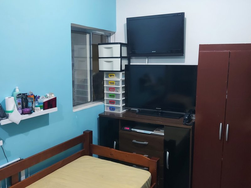 Casa à venda IAPI com 240m² e 3 quartos por R$ 440.000 - 1780437426-29-quarto-tres-2.jpg