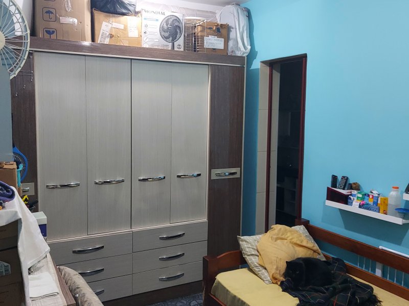 Casa à venda IAPI com 240m² e 3 quartos por R$ 440.000 - 2014794975-30-quarto-tres-3.jpg