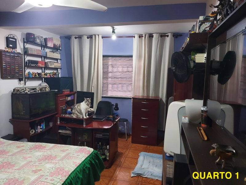 Casa à venda IAPI com 240m² e 3 quartos por R$ 440.000 - 391344643-19-quarto-um-1.jpg