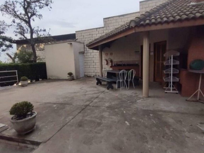 imóvel com 70m² - Laranjeiras - Caieiras