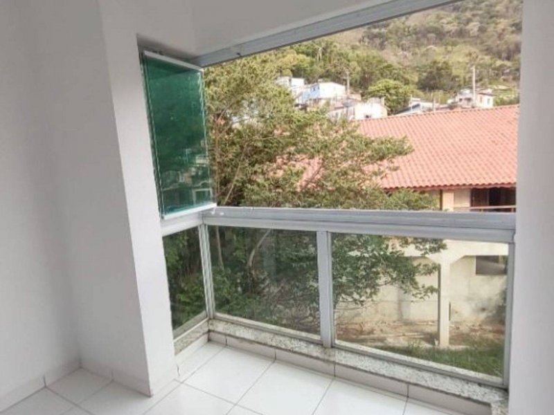 imóvel com 70m² - Laranjeiras - Caieiras