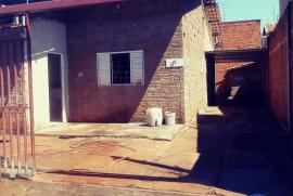 Casa à venda Jardim Arroyo com 110m² - 2 dormitórios -  vagas - R$ 150.000 - 225613246-1.jpg