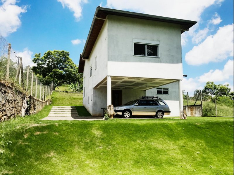 imóvel com 180m² - Centro - Vinhedo