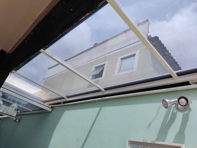 Casa de condomínio à venda Centro com 120m² e 3 quartos por R$ 630.000 - 1829657223-img-20211014-094826.jpg