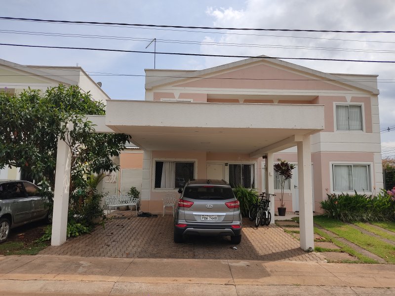 Casa de condomínio à venda Centro com 120m² e 3 quartos por R$ 630.000 - 533286119-img-20211014-094914.jpg
