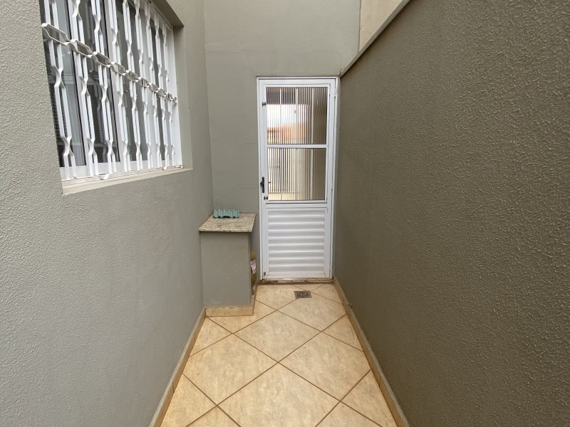 Casa à venda Jardim Consteca com 250m² e 3 quartos por R$ 520.000 - 1388576227-a8cfad5e-723a-4443-ba88-d1d5ccfd38be.jpeg