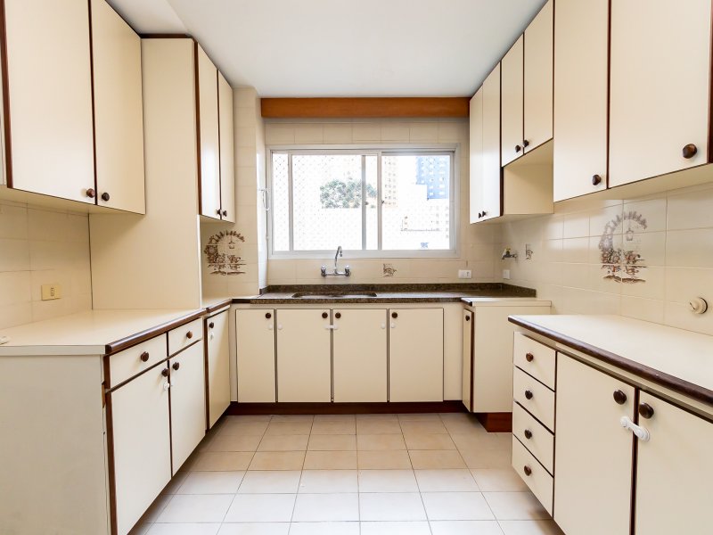 Apartamento à venda Batel com 197m² e 4 quartos por R$ 969.000 - 1137977736-img-9539.jpg