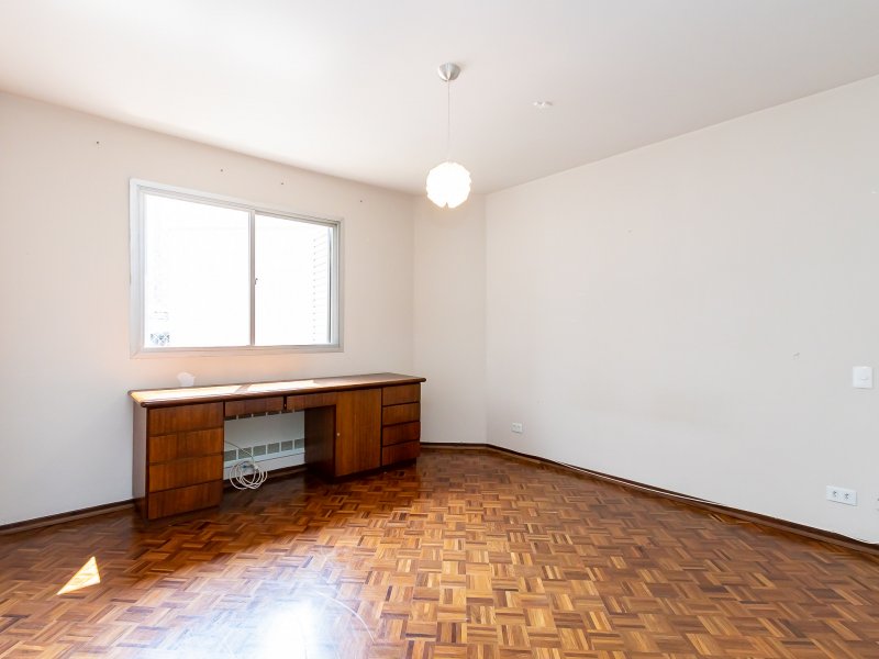 Apartamento à venda Batel com 197m² e 4 quartos por R$ 969.000 - 1334729760-img-9512.jpg