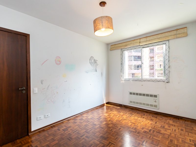 Apartamento à venda Batel com 197m² e 4 quartos por R$ 969.000 - 207762358-img-9510.jpg