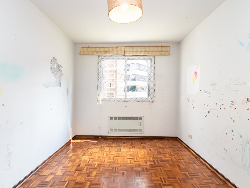 Apartamento à venda Batel com 197m² e 4 quartos por R$ 969.000 - 687031578-img-9509.jpg