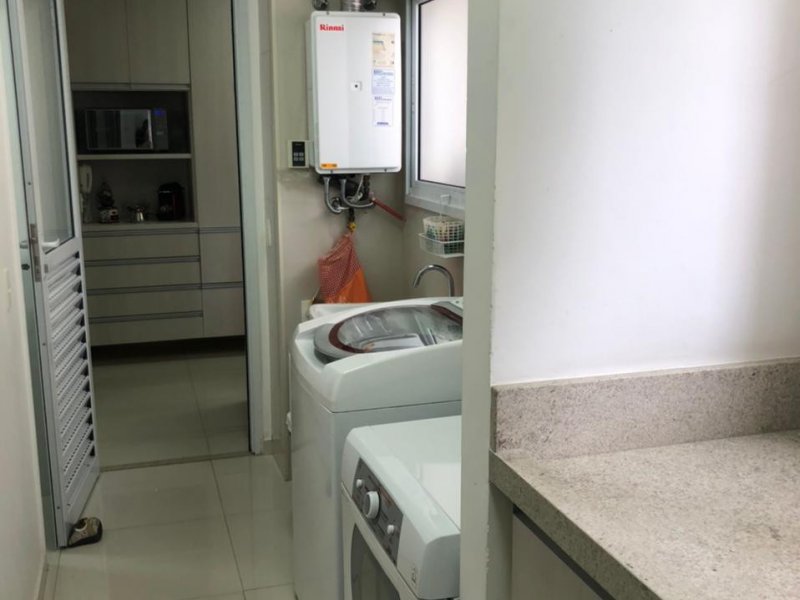 Apartamento à venda Centro com 123m² e 3 quartos por R$ 960.000 - 1739532860-lavanderia.jpeg