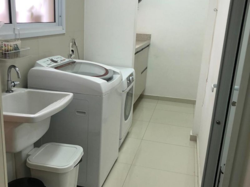 Apartamento à venda Centro com 123m² e 3 quartos por R$ 960.000 - 1810029775-lavanderia.jpeg