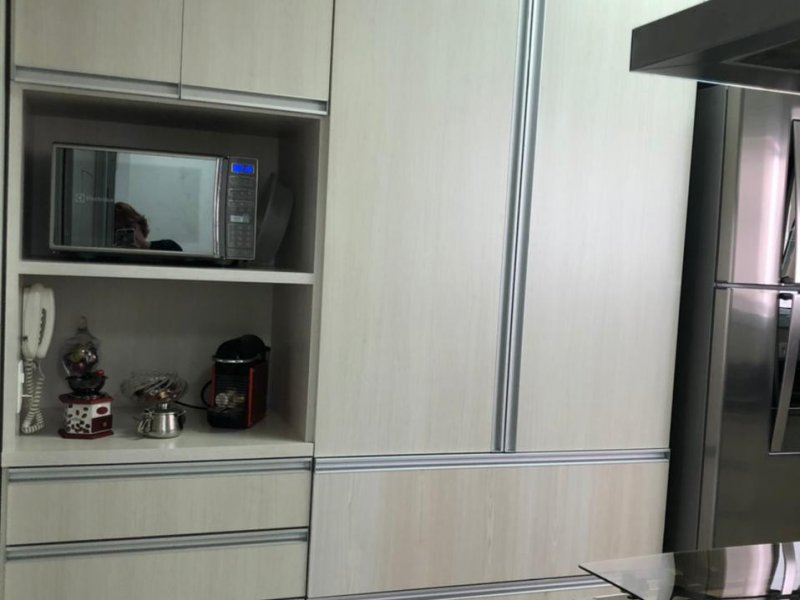Apartamento à venda Centro com 123m² e 3 quartos por R$ 960.000 - 2055433564-cozinha.jpeg