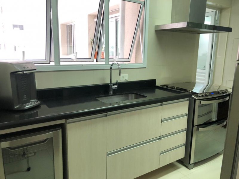Apartamento à venda Centro com 123m² e 3 quartos por R$ 960.000 - 520871420-cozinha.jpeg