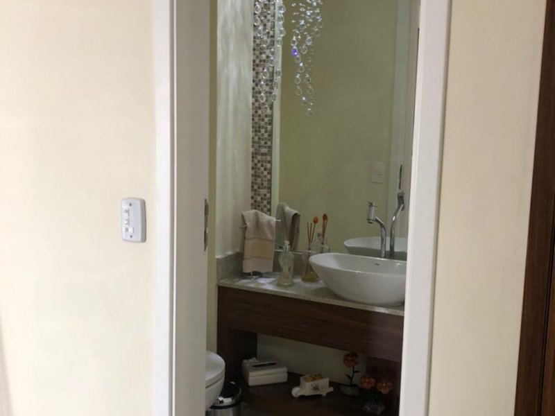 Apartamento à venda Centro com 123m² e 3 quartos por R$ 960.000 - 843587818-lavabo.jpeg