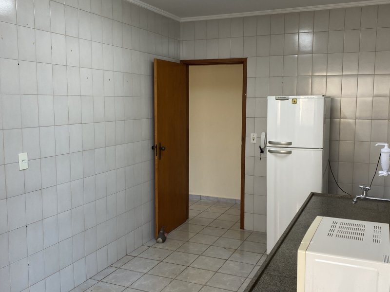 Apartamento à venda Centro com 100m² e 3 quartos por R$ 280.000 - 515745197-img-5559.JPG