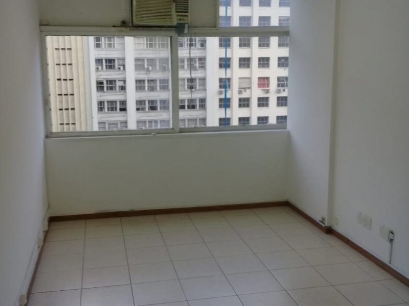 Comercial à venda Centro com 35m² e 1 quarto por R$ 120.000 - 1119415733-whatsapp-image-2021-11-23-at-15.jpeg