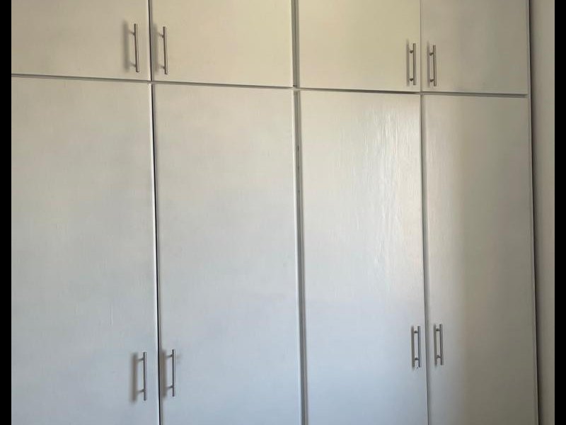 Apartamento à venda Jardim das Laranjeiras com 89m² e 3 quartos por R$ 580.000 - 1215539744-quarto1-armario.jpeg