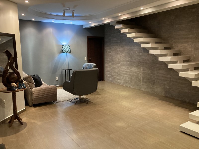 imóvel com 468m² - Jardim Athenas - Sertãozinho