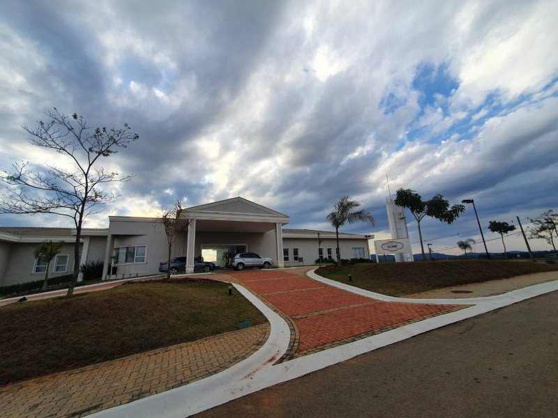 imóvel com 500m² - Cidade Jardim - Vargem Grande Paulista