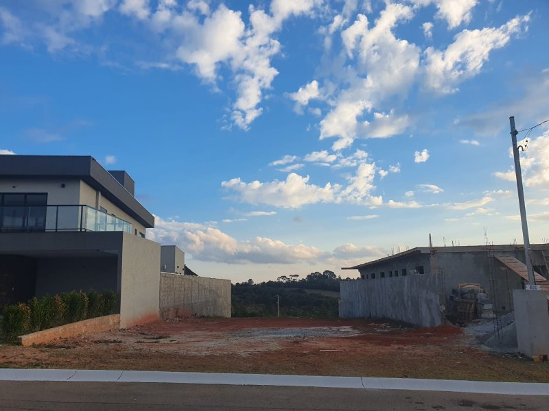 imóvel com 500m² - Cidade Jardim - Vargem Grande Paulista