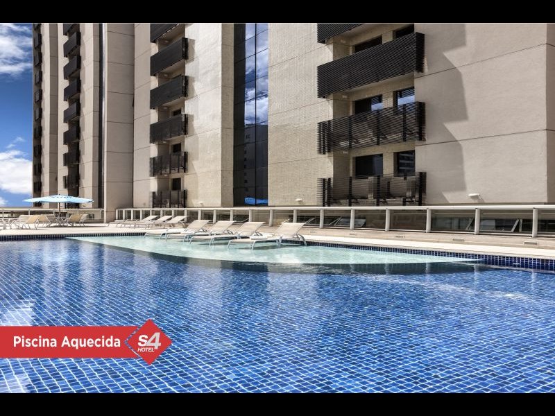 Apartamento à venda Centro com 28m² e 1 quarto por R$ 200.000 - 201749715-piscina.jpeg