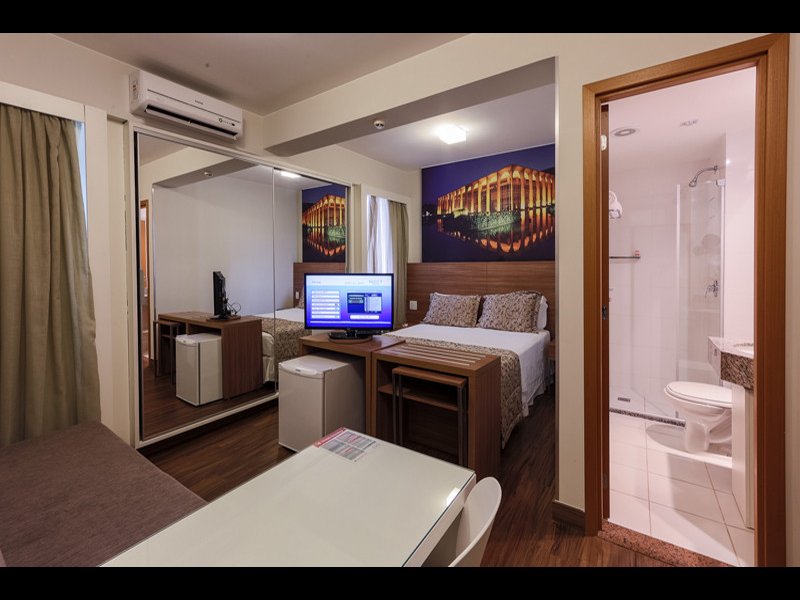 Apartamento à venda Centro com 28m² e 1 quarto por R$ 200.000 - 843861107-quarto.jpeg