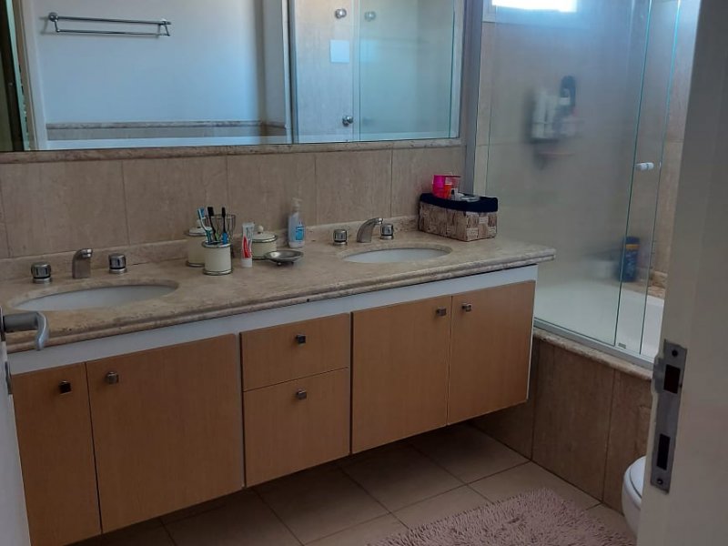 Apartamento à venda Bela Vista com 82m² e 2 quartos por R$ 730.000 - 474841202-banheiro-master.jpeg