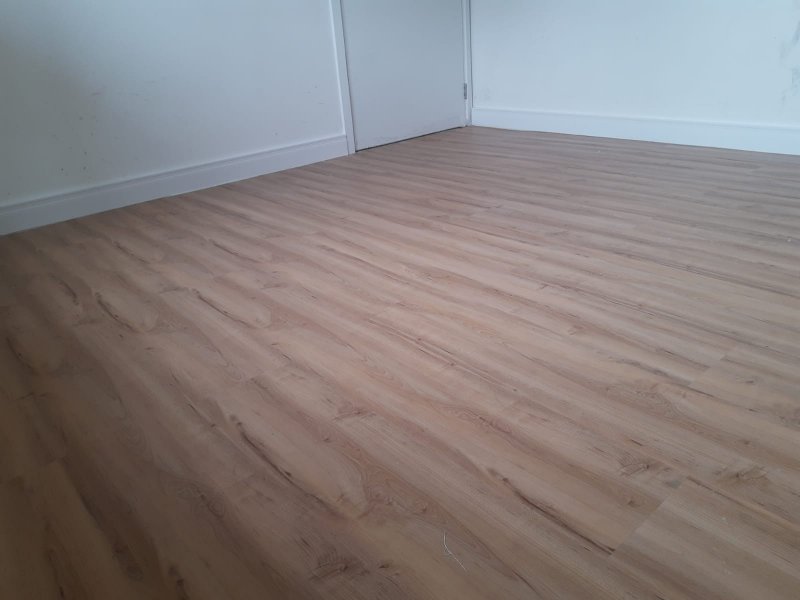 Apartamento à venda Jardim Santa Rosália com 120m² e 3 quartos por R$ 749.000 - 1935264885-piso-vinilico.jpeg