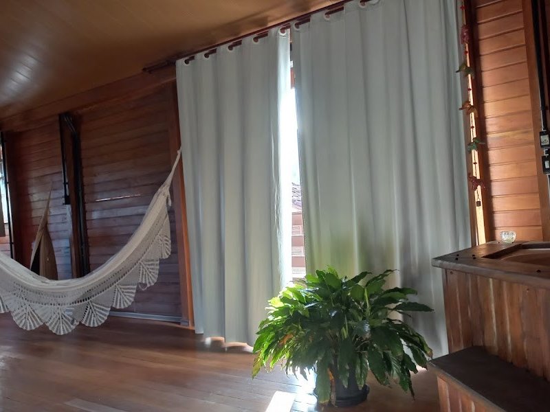Casa à venda Dona Clara com 226m² e 3 quartos por R$ 750.000 - 1373140323-suite.jpg