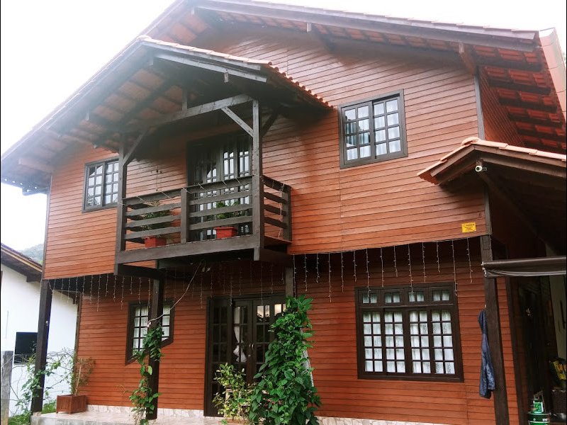 Casa à venda Dona Clara com 226m² e 3 quartos por R$ 750.000 - 1399125240-frente11.jpg