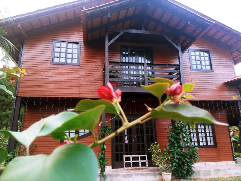 Casa à venda Dona Clara com 226m² e 3 quartos por R$ 750.000 - 712417008-frente111.jpg